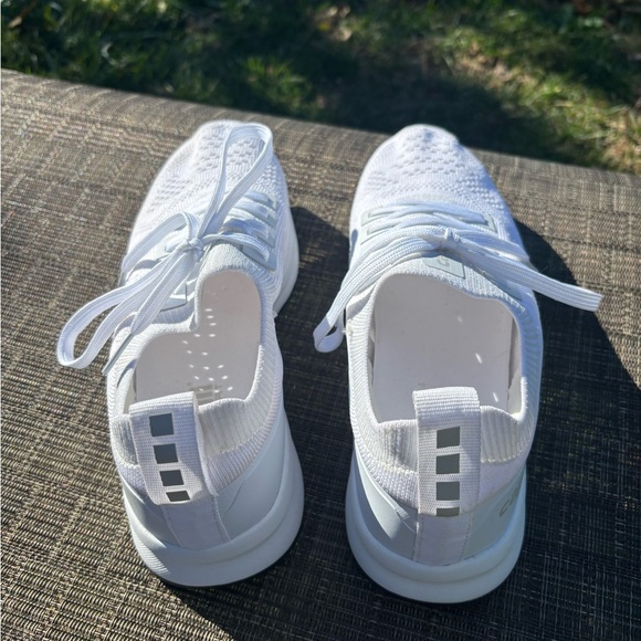 Capelli of New York Bright White Sneakers - Picture 2 of 7
